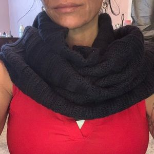 🎁 Navy cowl infinity scarf 🎁